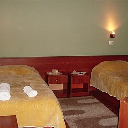 Hotel California Tirana